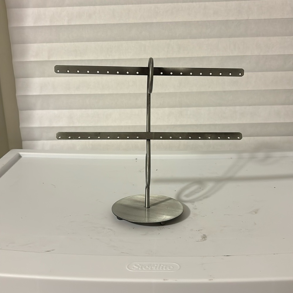 Brushed steel earring holder (2 available)